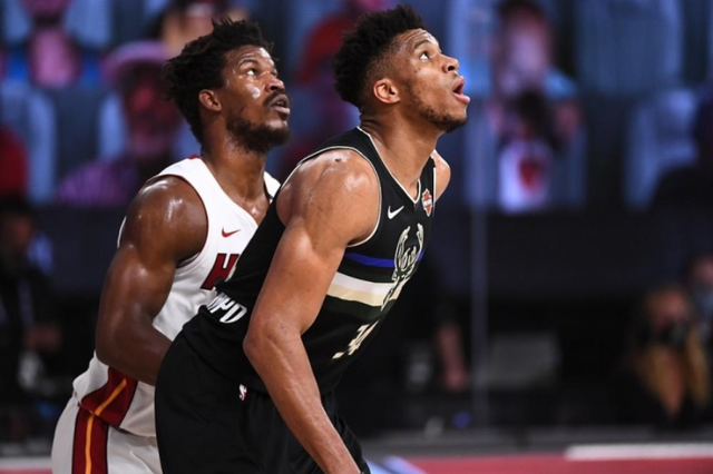  灰熊惜败，勇士锁定联盟第一  