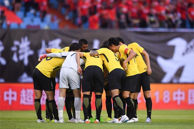  波尔多,主场惨遭逆转,保级压力骤增