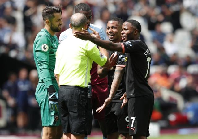  那不勒斯控球碾压，鲁伊斯手术刀直塞穿透防线