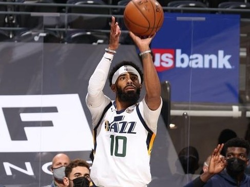  米切尔单节20分骑士大胜尼克斯止住连败颓势